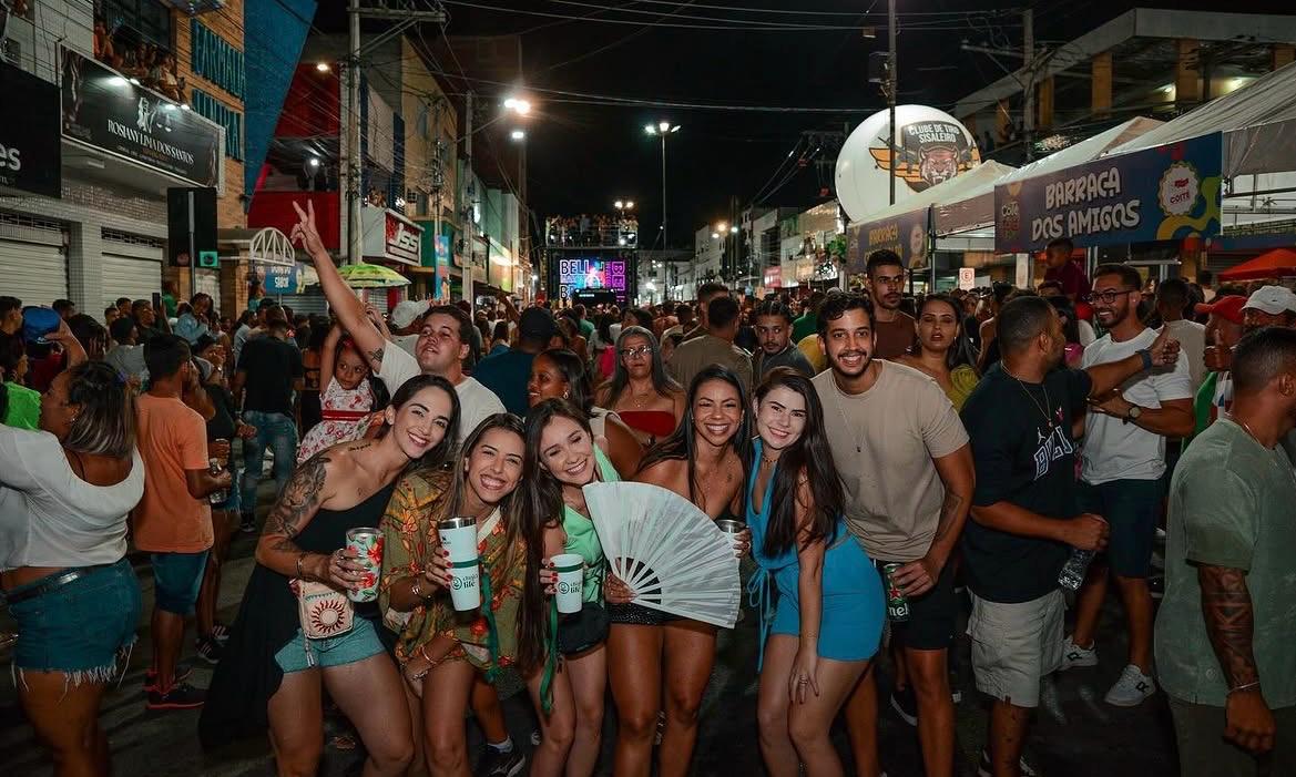 Coité Folia 2026 deve reunir mais de 300 mil pessoas e mais de 40 shows em quatro dias de festa e grandes atrações